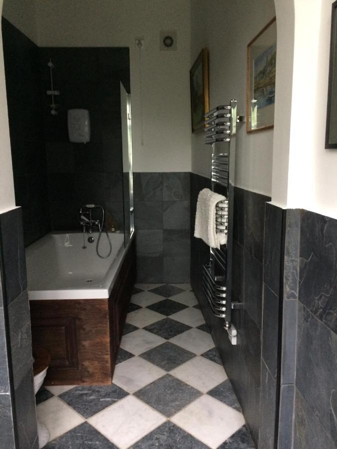 B&B Harlington Manor Екстер'єр фото